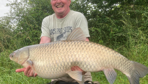 A 45 lb 10 oz fish from Ragon, PB Grass Carp, May 2025