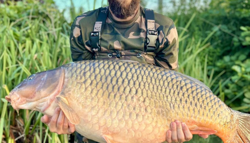 A 52 lb 2 oz fish from Seigneurie, New PB monster common, Aug 2024