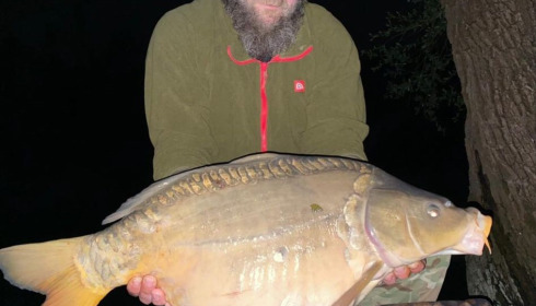 A carp from Sky Lake, Apr 2024