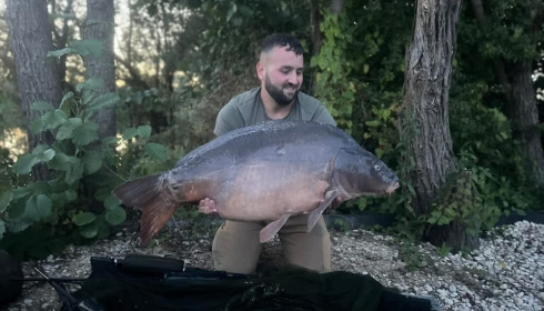 A carp from Sky Lake, Sep 2024