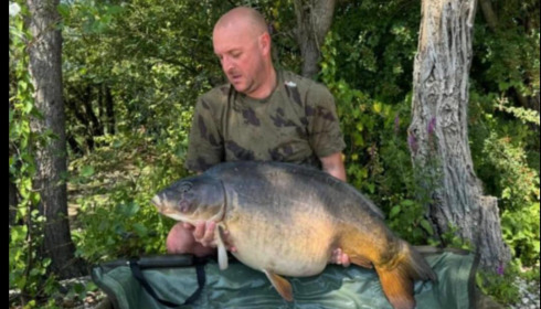 A carp from Sky Lake, Aug 2025