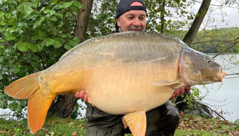 A carp from Sky Lake, Oct 2025