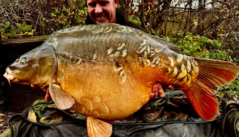 A 40 lb 2 oz fish from Sky Lake, Nov 2024