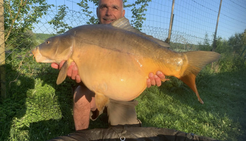 A carp from Sky Lake, Apr 2025