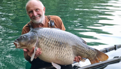 A 55 lb 14 oz carp from Sky Lake, May 2025