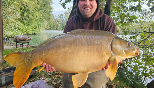 A 38 lb fish from Sky Lake, Mirror, Oct 2023