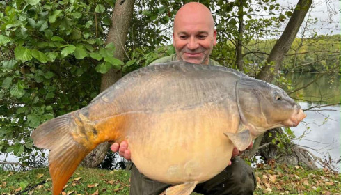 A carp from Sky Lake, Oct 2025