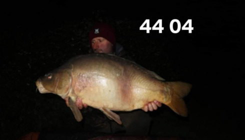 A 44 lb 4 oz carp from Villefond, Sep 2024