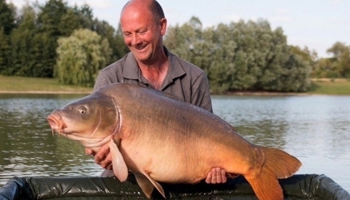 A 51 lb 5 oz carp from Beaurepaire, David Keep, Jul 2015