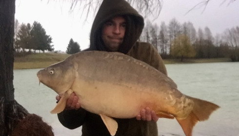 A 30 lb 8 oz carp from Beaurepaire, Thomas Clark, Feb 2017