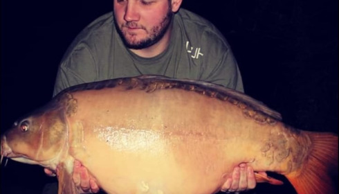 A 33 lb 4 oz carp from Beaurepaire, Oct 2019