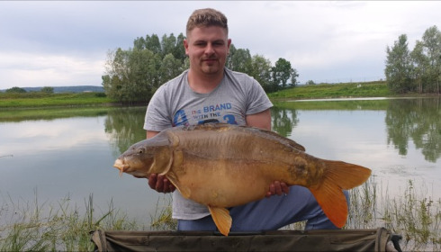 A 31 lb 10 oz carp from Beaurepaire, James Spikings, Jun 2019