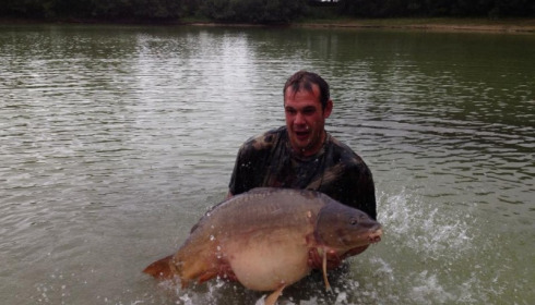 A 51 lb 2 oz carp from Beaurepaire, Sam Brewster, Sep 2013