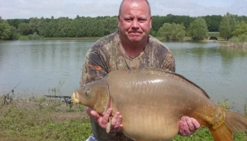 A 40 lb 11 oz carp from Beaurepaire, Steven Godridge, May 2011