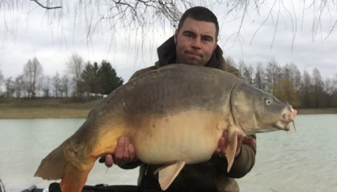 A 35 lb 1 oz carp from Beaurepaire, Thomas Clark, Feb 2017