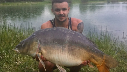 A 38 lb 8 oz carp from Beaurepaire, Kieran Taylor, May 2018