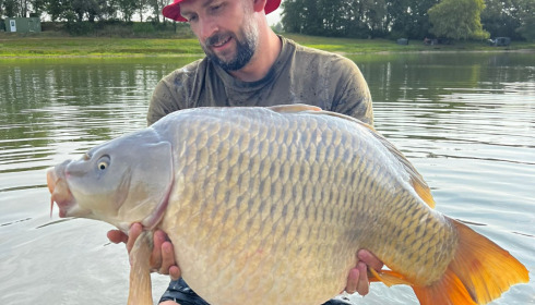 A 42 lb 4 oz fish from Beaurepaire, Common carp, Jul 2022