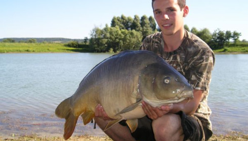 A 32 lb carp from Beaurepaire, Ryan, Jul 2010
