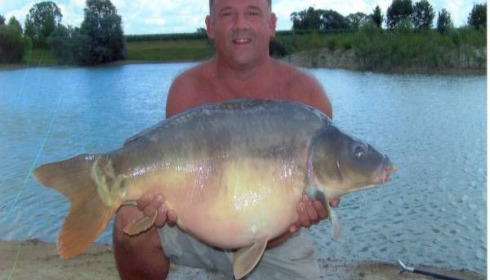 A 33 lb 5 oz carp from Beaurepaire, Vince, Jul 2010