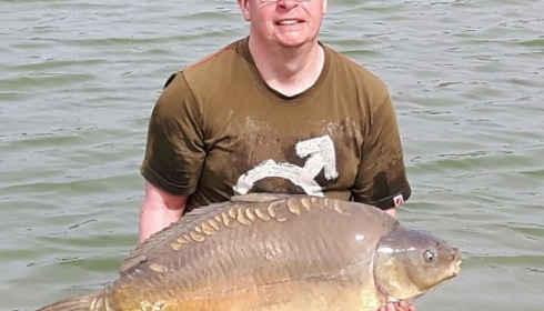A 48 lb carp from Beaurepaire, Dominic Morris, Apr 2016