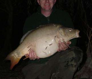 A 20 lb 10 oz carp from Beaurepaire, Ken Dack, Oct 2007