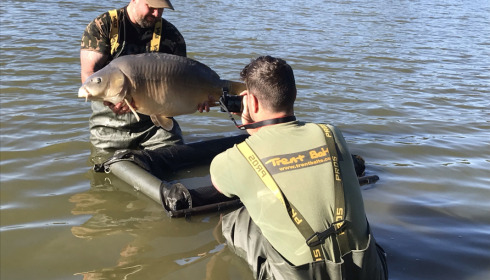 A 42 lb 5 oz fish from Beaurepaire, Carp, Oct 2021