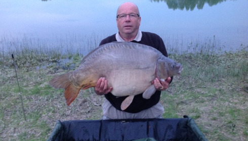 A 51 lb 8 oz carp from Beaurepaire, Del, Apr 2014