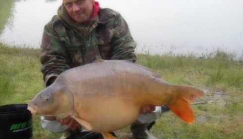 A 47 lb 8 oz carp from Beaurepaire, Steve Bell, Apr 2014