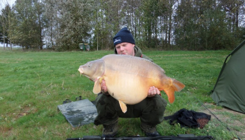 A 42 lb carp from Beaurepaire, Barry Cogger, Nov 2014