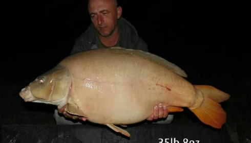 A 35 lb 8 oz carp from Beaurepaire, Dean Thomson, Sep 2013