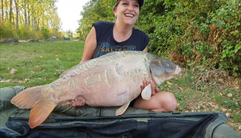 A 44 lb 8 oz carp from Blue Lake, Kathryn Shergold, Sep 2019