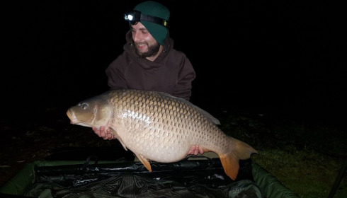 A 38 lb 4 oz carp from Blue Lake, James Day, Sep 2017