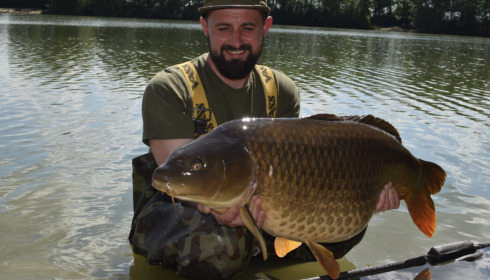 A 37 lb 8 oz carp from Blue Lake, Nicholas Lowe, May 2022