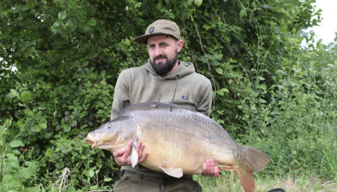 A 40 lb 8 oz carp from Blue Lake, Nicholas Lowe, May 2022