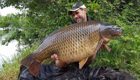 A 50 lb carp from Blue Lake, guillaume legare, Jun 2017