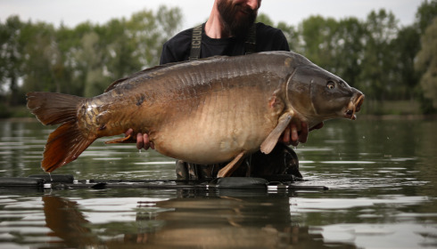 A fish from Blue Lake, Stu Smith 57lb, Sep 2021