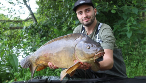 A 31 lb carp from Blue Lake, Laurie Stead, May 2017