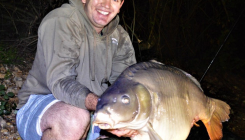 A 44 lb 2 oz carp from Blue Lake, Oct 2017