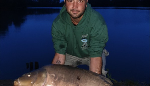 A 47 lb 8 oz carp from Blue Lake, Adam Bell, Sep 2019