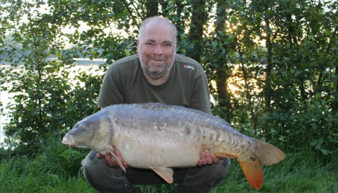 A 33 lb carp from Blue Lake, Chris Bird, May 2019