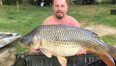 A 39 lb carp from Blue Lake, mousey, Jun 2017