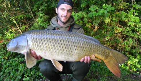 A 32 lb carp from Blue Lake, James Amer, Jun 2015