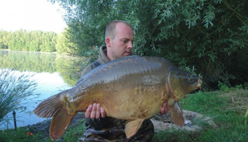 A 33 lb carp from Blue Lake, carl powell, Jun 2017