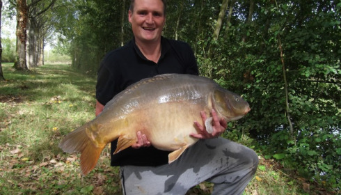 A 42 lb carp from Blue Lake, eugene beesley, Sep 2015