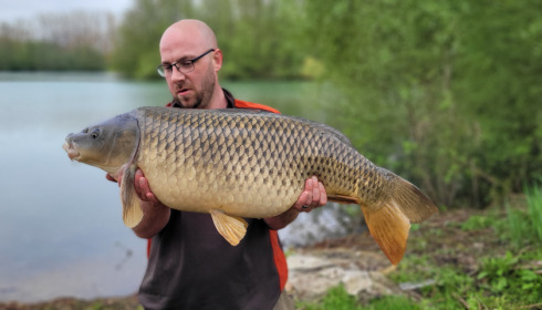 A 32 lb 2 oz carp from Blue Lake, Darren Lalley, Apr 2023