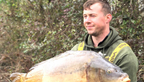 A 38 lb carp from Blue Lake, George Goldie, Apr 2022
