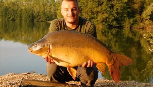 A 33 lb carp from Blue Lake, cameroun roger, Sep 2018