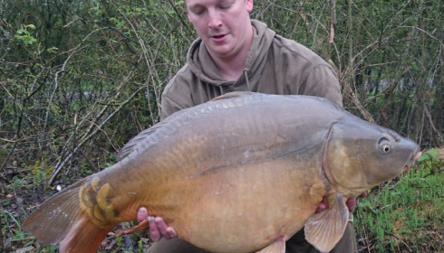 A 38 lb 2 oz carp from Blue Lake, Danial Curl, Apr 2018