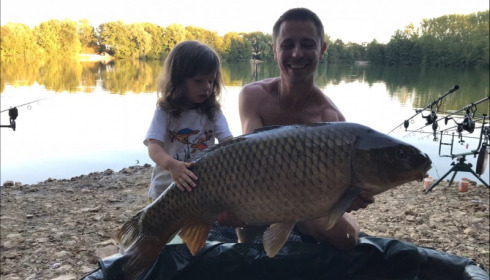 A 30 lb carp from Blue Lake, david vasseur, Aug 2018