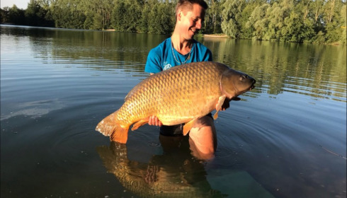 A 47 lb carp from Blue Lake, david vasseur, Aug 2018